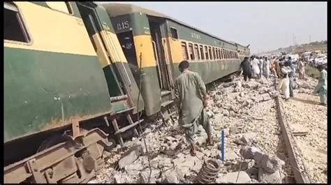 Vídeo Un accidente ferroviario deja 30 muertos y más de 80 heridos en