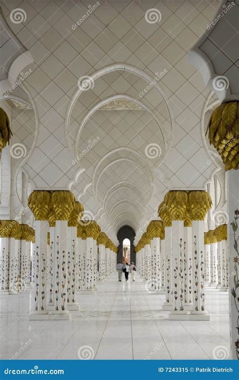 Scheich Zayed Al Nahyan Mosque Abu Dhabi Stockbild Bild Von Spalte