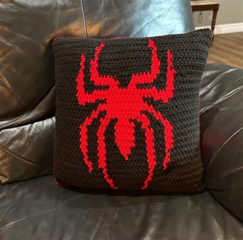 Grid Pattern Spider Man Crochet Pillow Pattern - Etsy in 2024 | Crochet ...