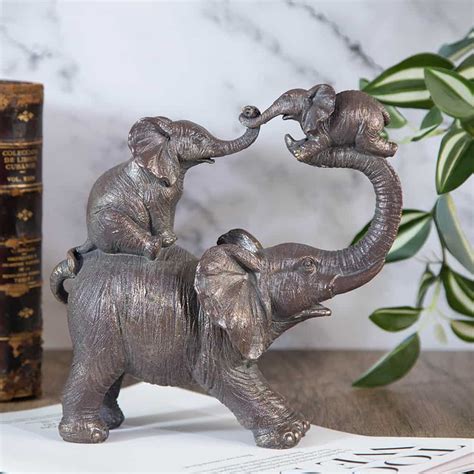 Декоративна статуетка - Забавна енергия три слона | S-gifts.bg