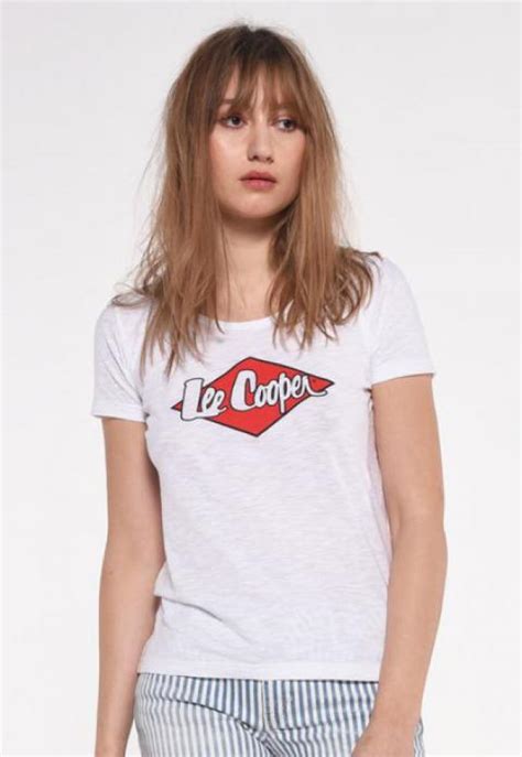 Remportez Un Sweat Tee Shirt Lee Cooper D Une Valeur De Gael Be