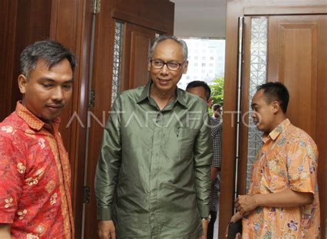 Bimanesh Sutarjo Dituntut Enam Tahun Penjara Antara Foto