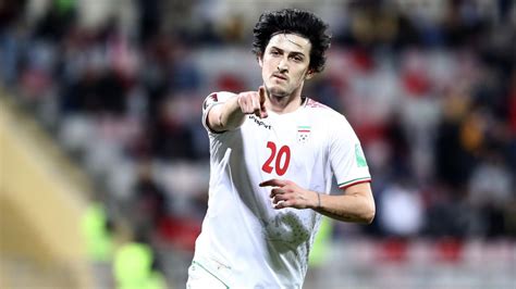 Coupe Du Monde Sardar Azmoun Le Messi Iranien Qui D Fie Les