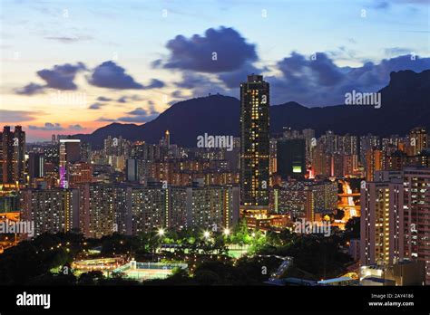 kowloon at night Stock Photo - Alamy