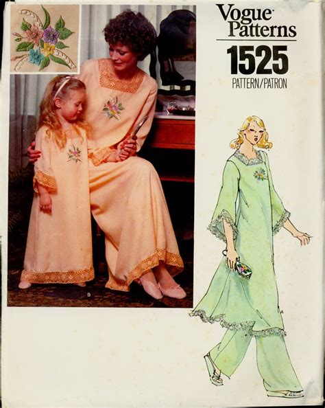 Vintage Vogue Lingerie Nightgown Pajamas Nightie Sewing Pattern Misses Size
