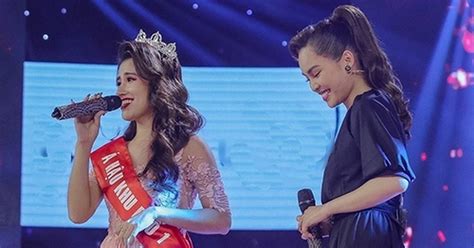 Hot girl Giọng ải giọng ai kể chuyện làm streamer trên đất Mỹ Báo Dân trí