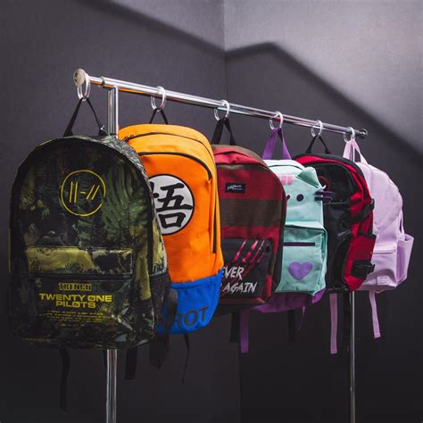 Hot Topic