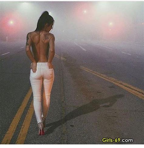 Lovely Woman Porn Pic