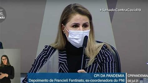 Francieli Fala Em Politiza O De Vacina O Por Meio Do L Der Da