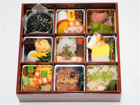 2022年敬老の日は料亭の「お祝い弁当」で豪華に！ 三越伊勢丹オンラインストアで予約ok 三越伊勢丹の食メディア Foodie（フーディー）