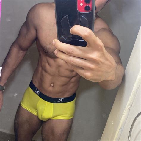 Shirtless Bollywood Men Imran In His Briefs Mimmy Motivates Again Hot Bod