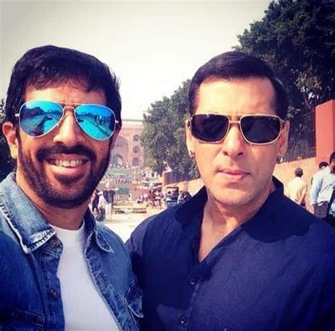 Kabir Khan and Salman Khan wrap up Rajasthan schedule of Bajrangi ...