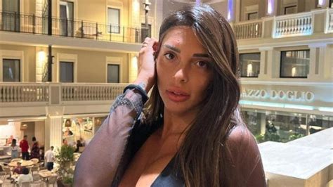 Greta Rossetti Nuova Concorrente Del GF Interviene Lei