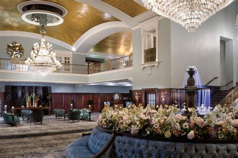 AMWAY GRAND PLAZA HOTEL, CURIO COLLECTION BY HILTON 4⋆ ::: GRAND RAPIDS