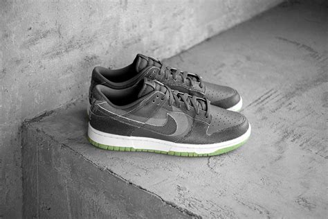 Nike Dunk Low Retro PRM "Iron Grey / Phantom" Release — Foosh