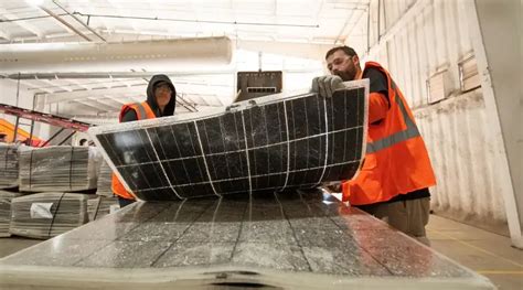 El reciclaje de paneles solares Es algo llamado minería urbana