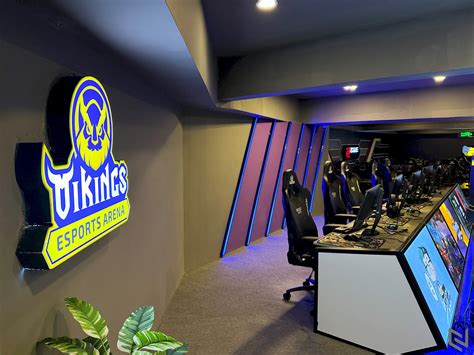 Vikings Esports Arena Hoàng Văn Thụ Mô hình phòng máy Intel muốn nhân