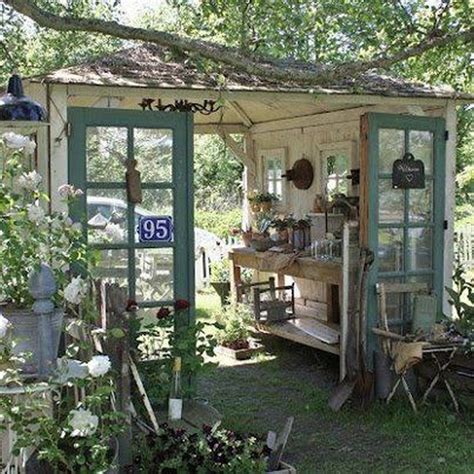 Pretty Vintage Garden Decor Ideas For Your Outdoor Space Page