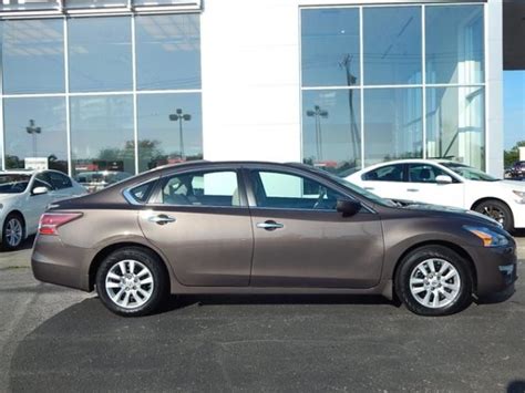 Nissan Altima Brown Photo Gallery 510