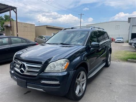 Used Mercedes Benz Gl Class Gl 550 4matic Awd For Sale With Photos Cargurus