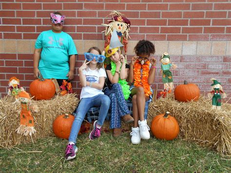 Fall Festival Photo Booth Pictures