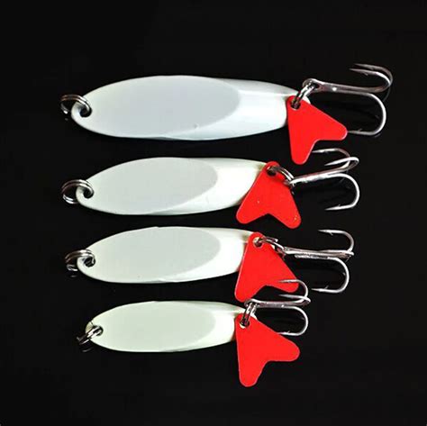 Outdoor Metal Treble Hook Baits Jig Wobbler Lure Fishing Tackle Glow