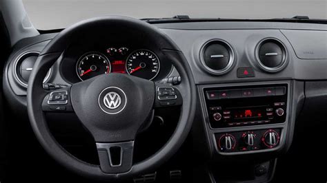 Oficial: VW muestra el interior del nuevo Gol Trend 2016