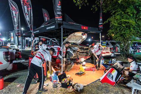 S A Xe Xuy N M Cu C Chi N Gay C N Ngo I Ng Ua T I Axcr