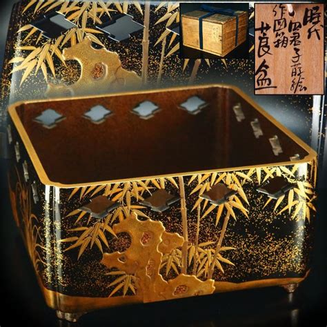 【目立った傷や汚れなし】【治】時代蒔絵作品 四君子蒔絵内梨地煙草盆時代箱付 幅20cm 莨盆 煙草盆 梨地 金蒔絵 煙管道具 Bas18の