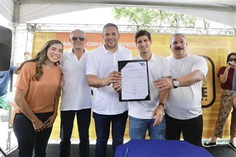 Prefeitura Do Recife Entrega Via Requalificada No Cordeiro E Inicia