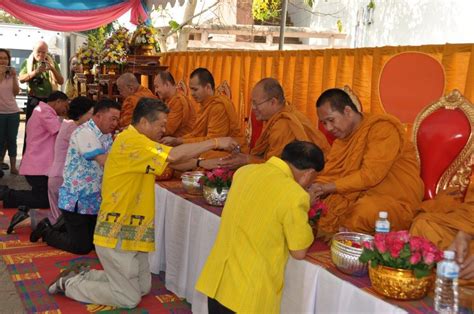 Songkran Festival, Traditions New & Old - Thailand Insider