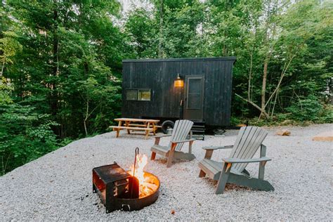 What is Getaway House? How to Book Tiny Homes in the Woods Right Now ...