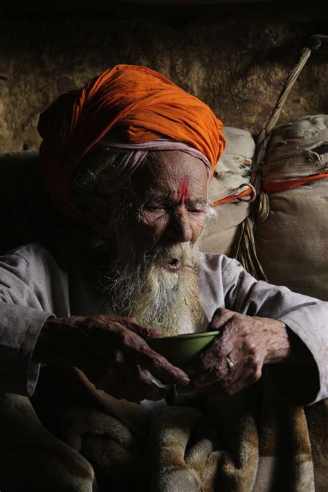 Sadhuindia More Than 100 Years Old Hindu Monks Sadhus Yogis