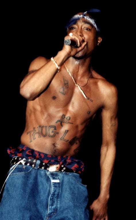 Photos From Tupac Shakur S Life In Pictures Artofit