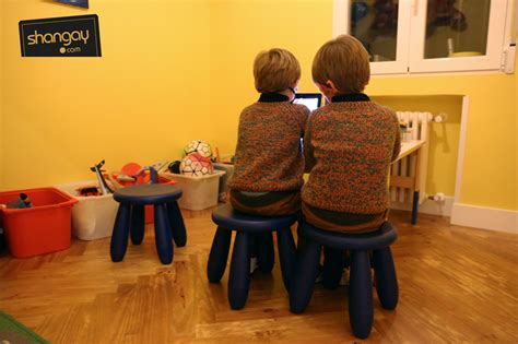 Una familia gay nos cuenta su día a día con sus hijos Shangay