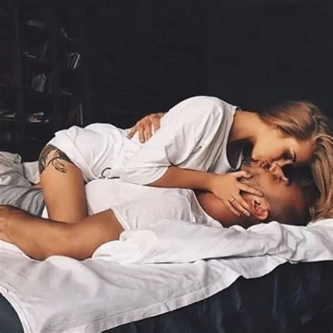 13 Fab Ways To Have A Kick Ass Make Out Session With Your Man