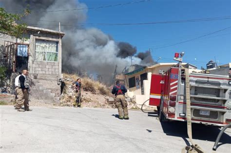 Incendio Destruye Casa De Madera Y Láminas En Chihuahua