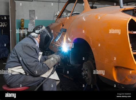 Coachbuilder Restores An Classic Car Vw Karmann Ghia Welding Work At