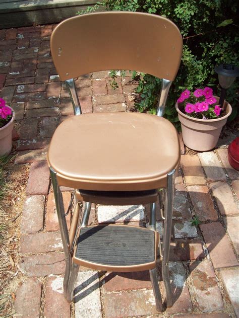 Vintage Metal Step Stool Chair. by thevrose on Etsy