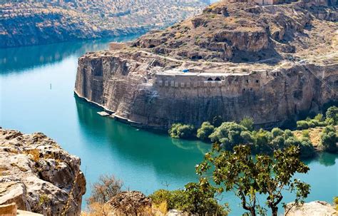 The Euphrates River Drying Up | AncientPedia