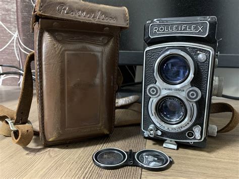 【傷や汚れあり】rolleiflex 75mm 135 キャップ ケース 付 ローライフレックス Rollei ローライの落札情報詳細