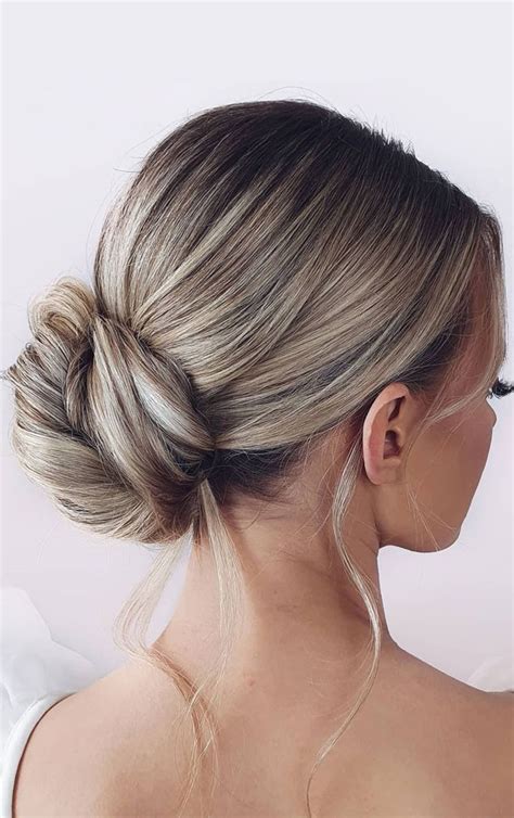 70 Latest Updo Hairstyles For Your Trendy Looks In 2021 Classic