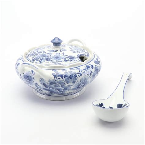 Blue and White Floral Soup Tureen with Ladle | EBTH