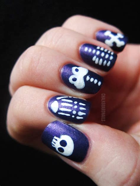 50 Halloween Nail Art Ideas Easy Halloween Nail Polish Designs