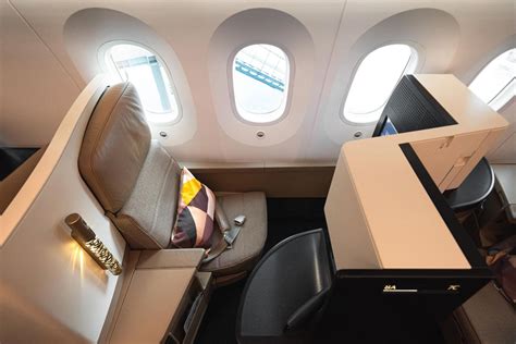 Review Etihad Business Studio Jakarta To Milan Via Abu Dhabi