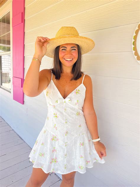 EYELET EMBROIDERED FLORAL DRESS – Riley Rae Boutique
