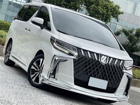 Toyota Alphard Jbl