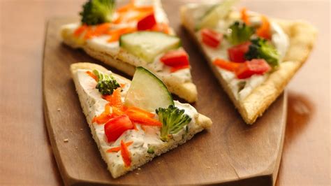 Our Crescent Roll Veggie Pizza Recipe Ever Easy Recipes To Make At