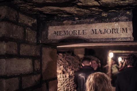 Gegidste Rondleiding Door De Catacomben Van Parijs Met Speciale Toegang