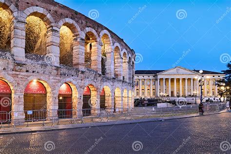 Verona Veneto Italy The Verona Arena Roman Amphitheatre And The Town